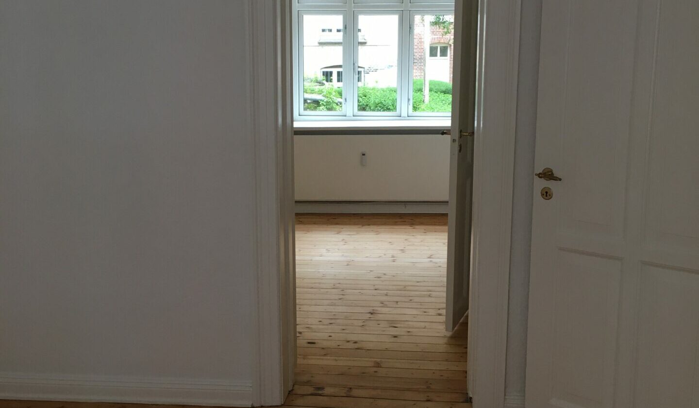 Rantzausgade 33, st. tv