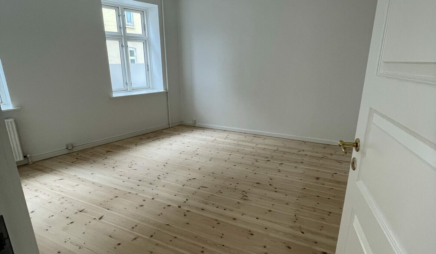 Østerbro 18, st. tv